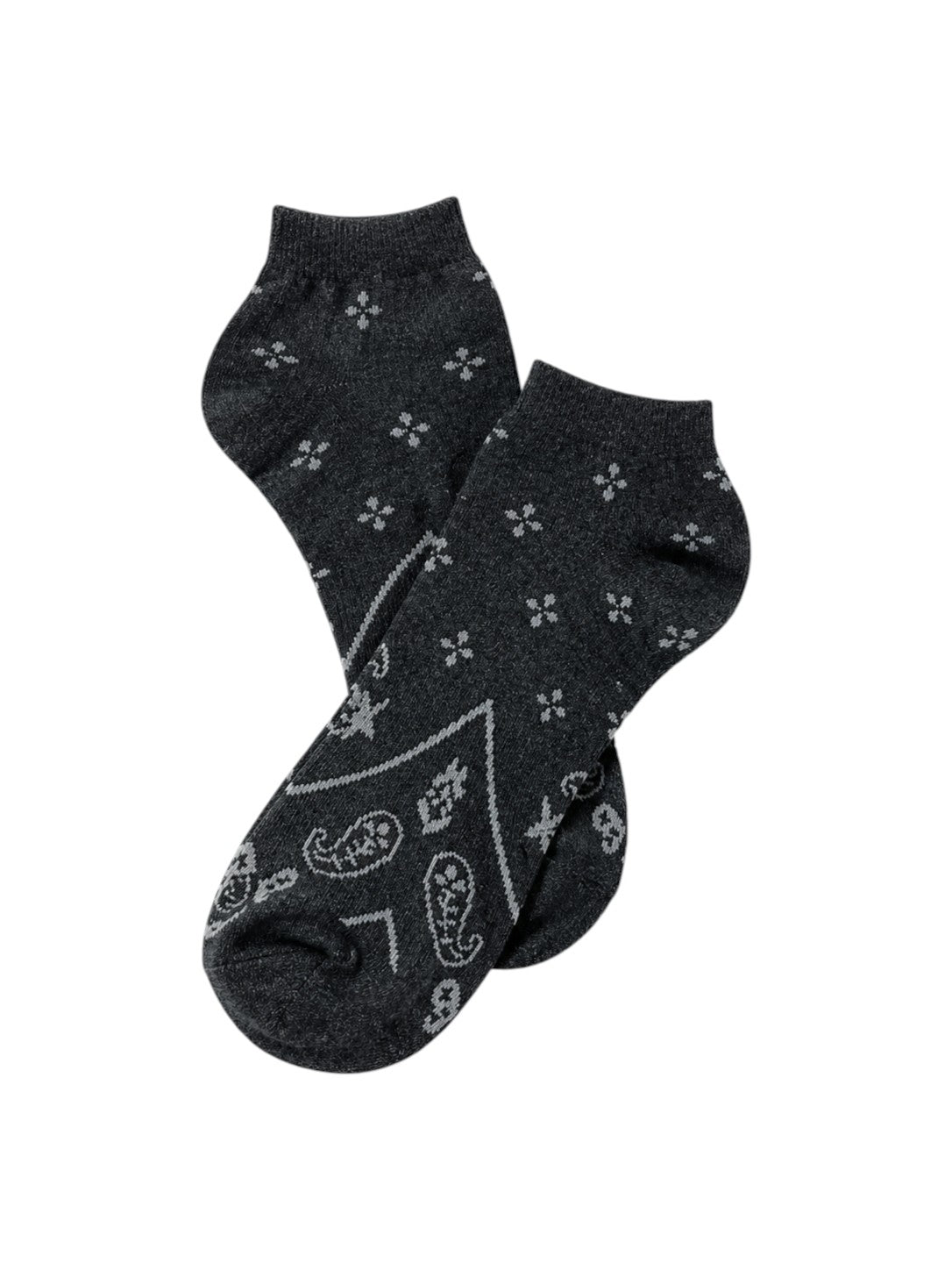 INOUTHOMECO charcoal grey men's ankle socks with a subtle white paisley and floral pattern for everyday comfort.