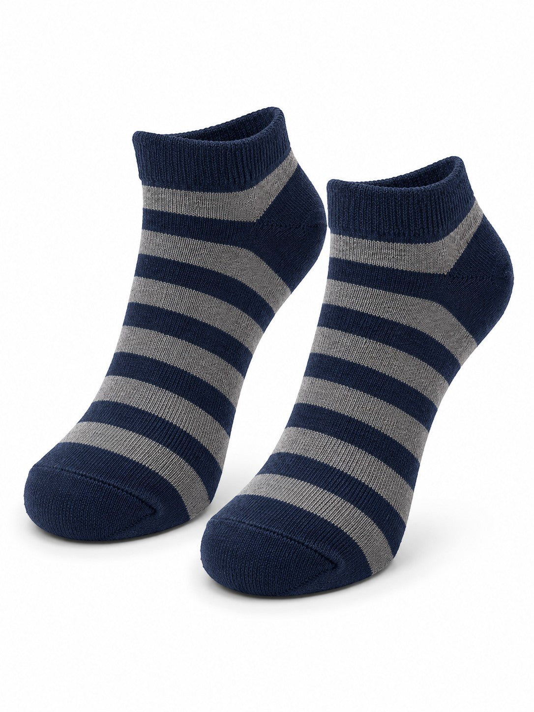 INOUTHOMECO men's ankle socks featuring a navy blue and grey striped pattern in a soft, stretchable fabric.