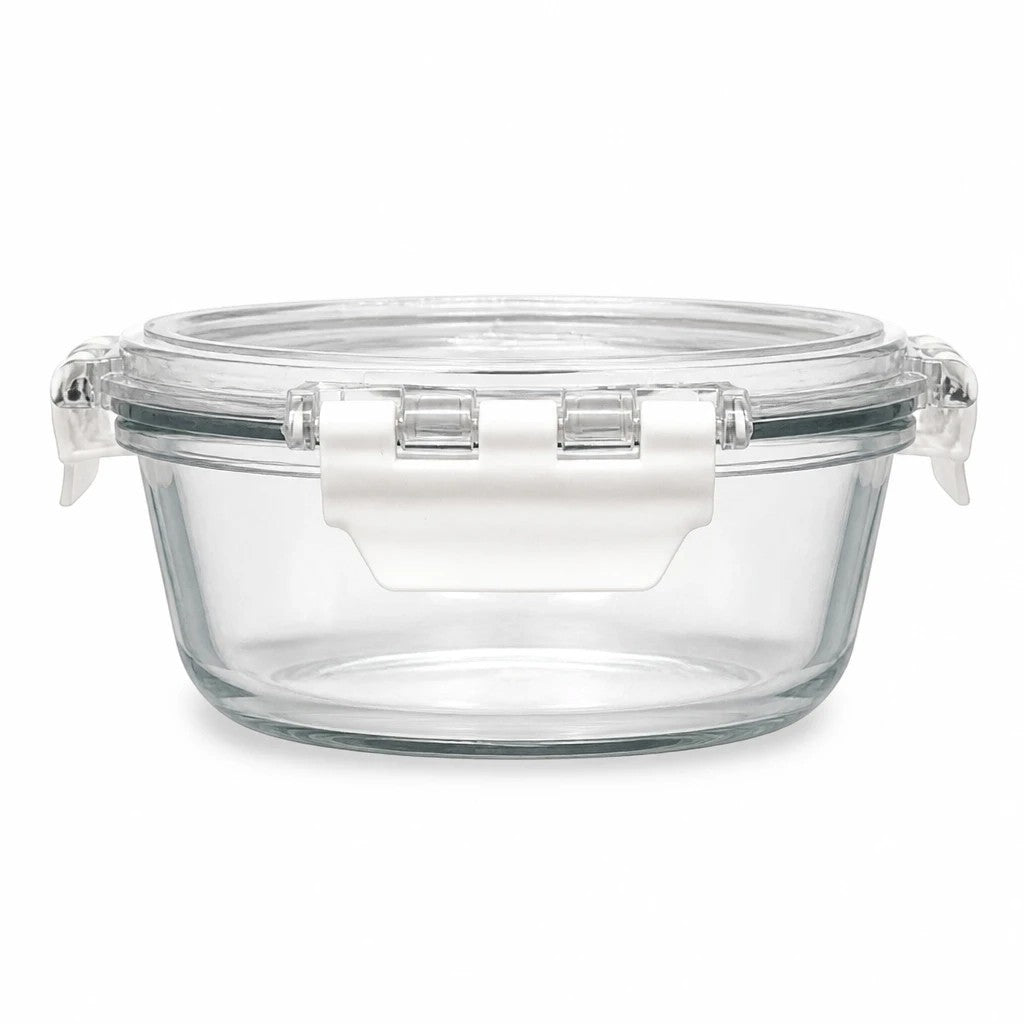 INOUTHOMECO 635ml round borosilicate glass food storage bowl with a clear airtight lid featuring four locking latches.