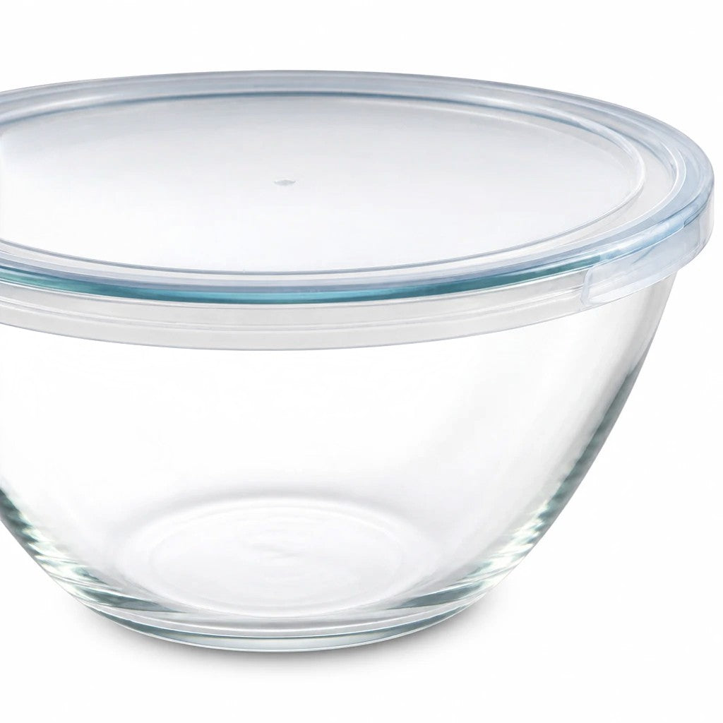 INOUTHOMECO 800ml round borosilicate glass mixing bowl with a clear, tight-fit lid for food prep and storage.